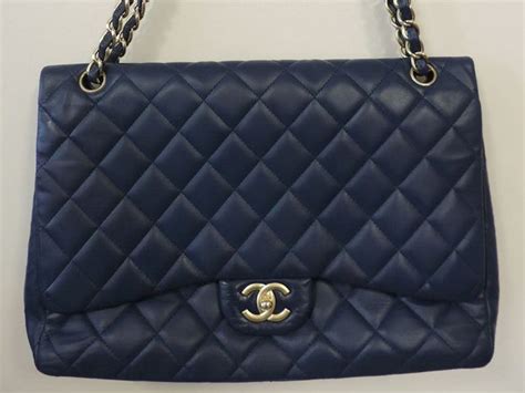 Chanel handbags restoration